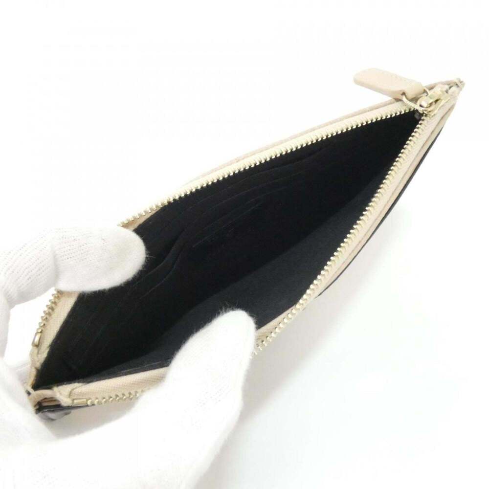 CHANEL Black Pouch - Picture 5 of 5